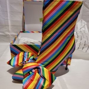 PNK ELEPHANT Rainbow Stripe Bow Booties